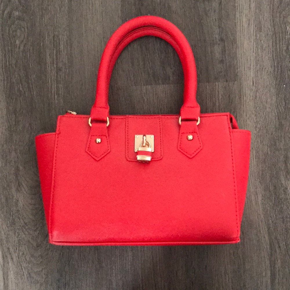 Red shoulder bag